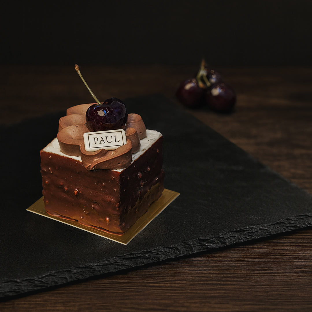 Élégance Noire / Black Forest cake